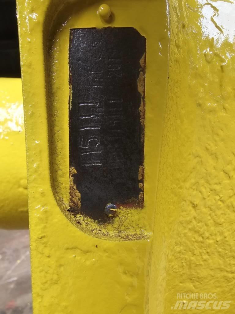 Atlas Copco SB 452 مطارق / كسارات