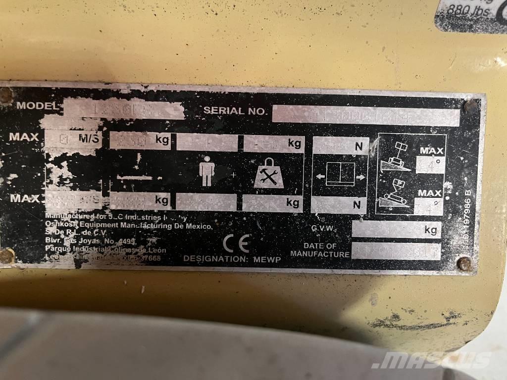 JLG 1230 ES رافعات السارية الرأسية