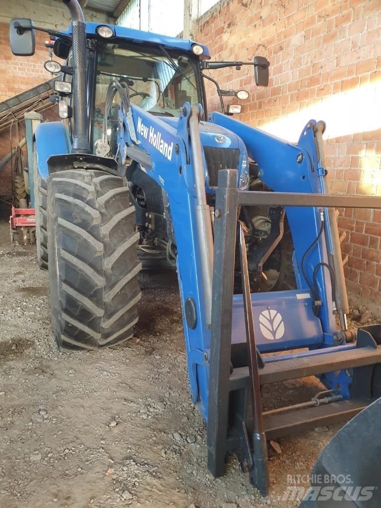 New Holland T 6.175 الجرارات