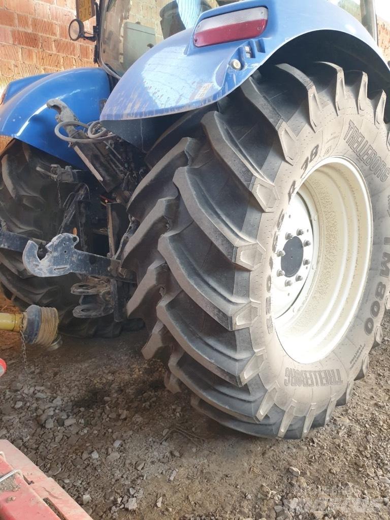 New Holland T 6.175 الجرارات
