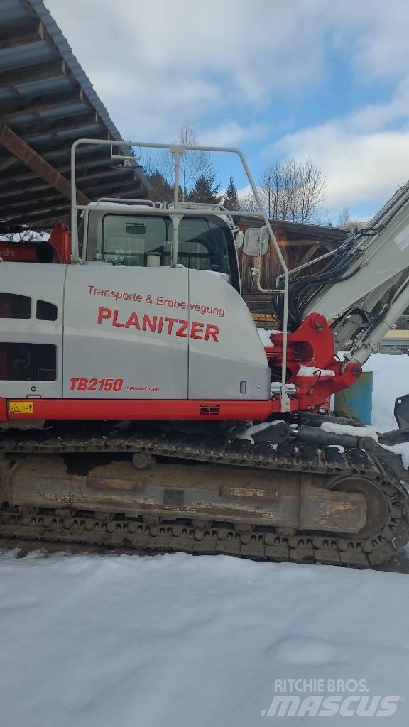 Takeuchi TB 2150 حفارات زحافة