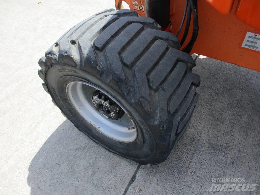 JLG 450AJ (920) رافعات ذراع ذاتية الحركة مدمجة