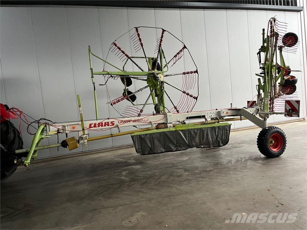 CLAAS Liner 1250 محشات