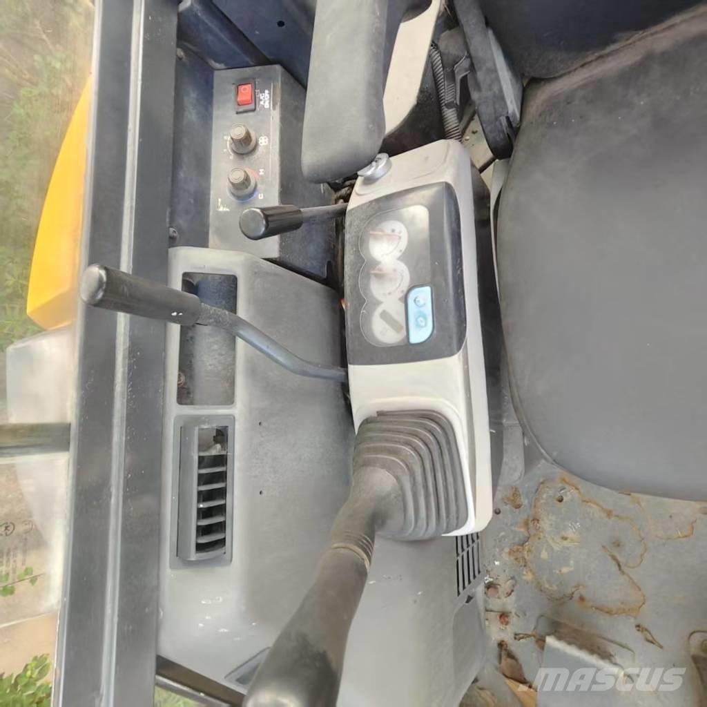 Komatsu PC 55 MR حفارات صغيرة أقل من 7 طن (حفارات صغيرة)