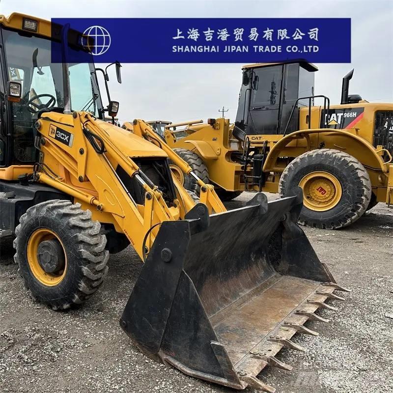 JCB 3 CX لوادر ذات جرافات عكسية