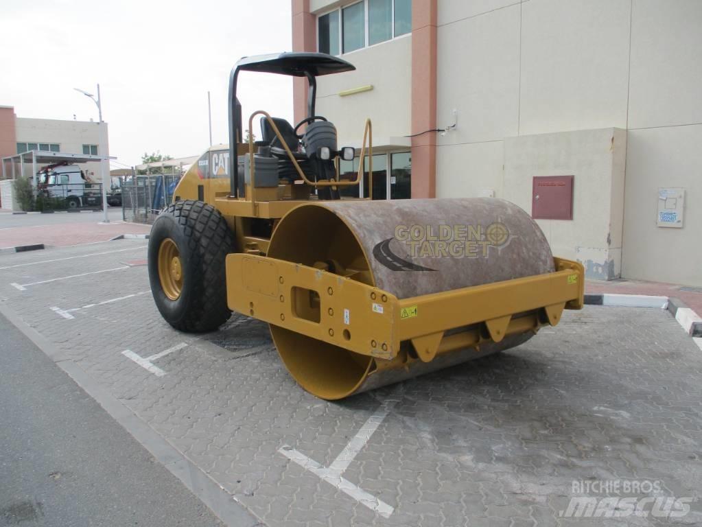 CAT CS 533 E Roller مداحل أحادية الأسطوانة