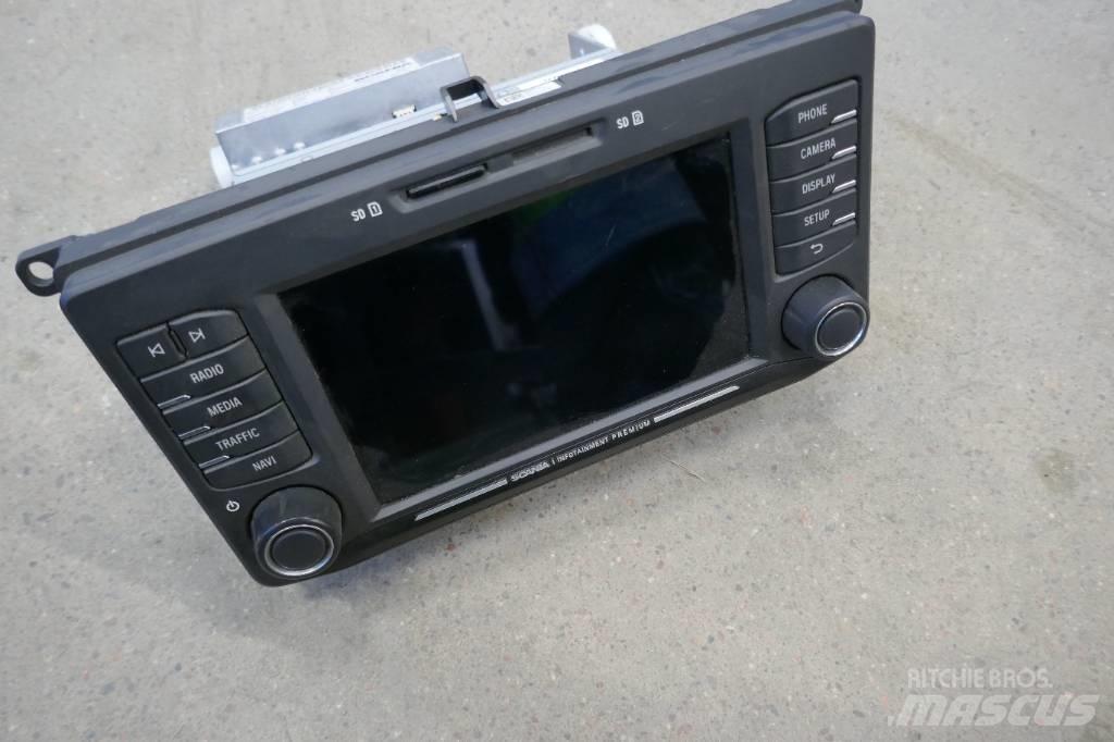  Radio Scania R-serie إلكترونيات