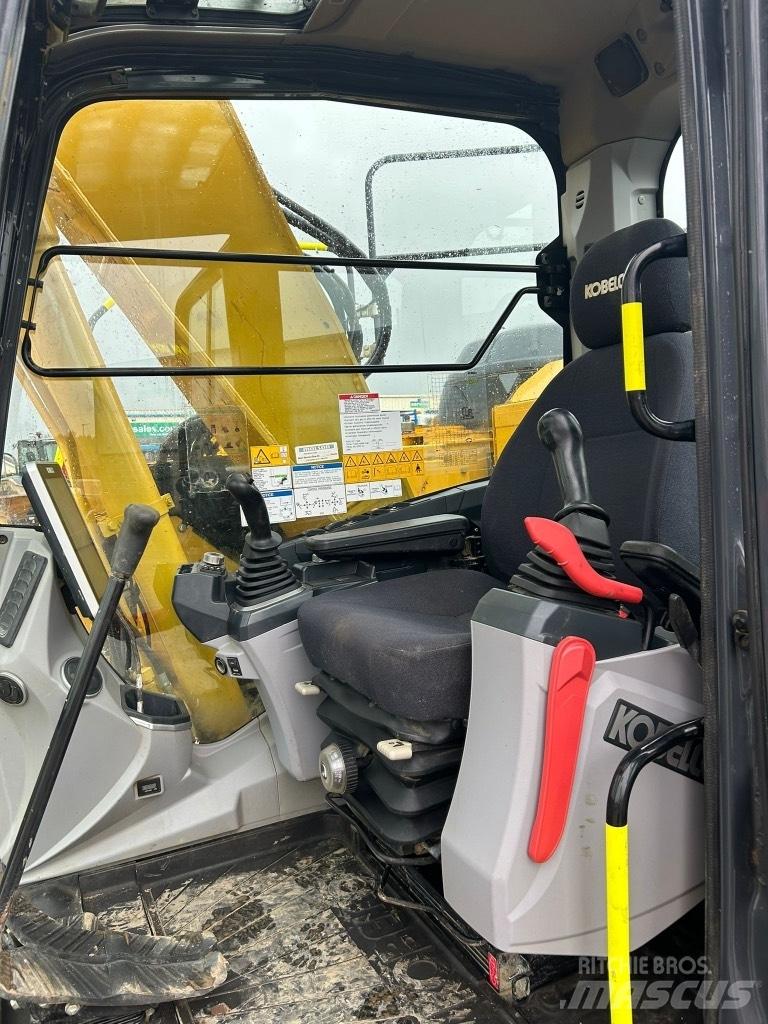 Kobelco SK140 SRLC-7 حفارات زحافة