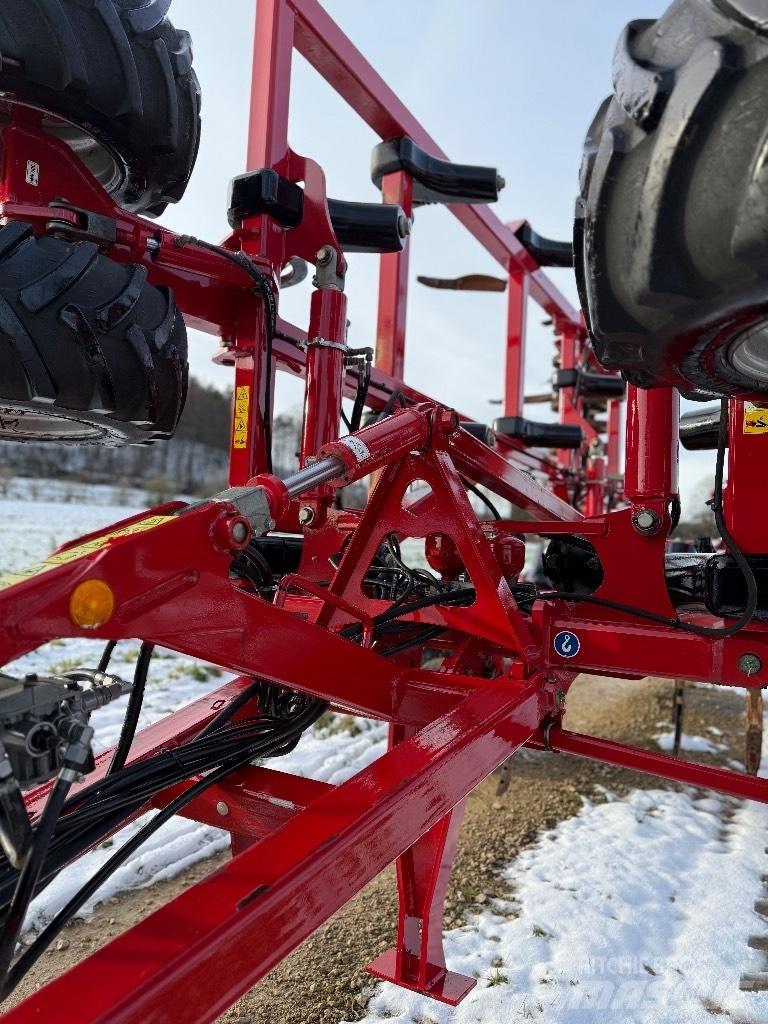 Horsch Terrano 6 FM زراعات