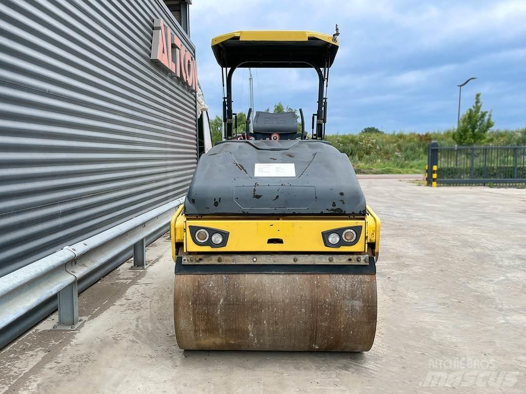 Bomag BW 138 AC-5 مداحل مزدوجة