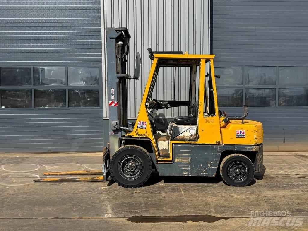 Nissan WGF03A45U شاحنات ذات رافعات شوكية - أخرى