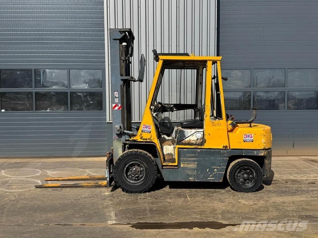 Nissan WGF03A45U شاحنات ذات رافعات شوكية - أخرى