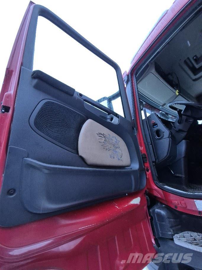 Scania R620 6x4 شاحنات أشجار