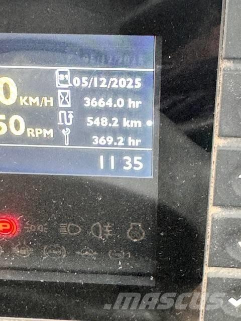 JCB TM 320 S معدات مناولة لأغراض الزراعة