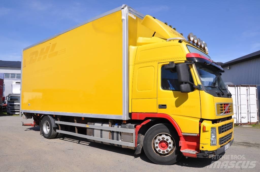 Volvo FM-340 4*2 شاحنات ذات هيكل صندوقي
