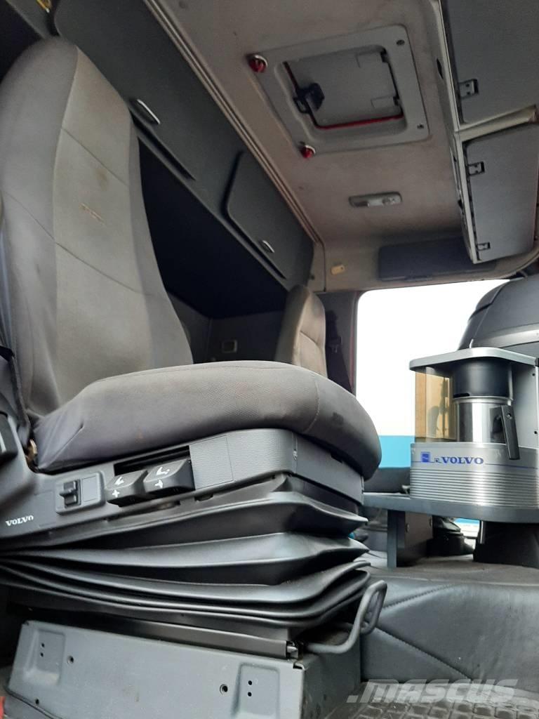 Volvo FH 12 شاحنات الرافعات الخطافية