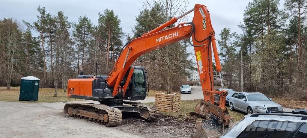 Hitachi ZX 210 LC-5B حفارات زحافة