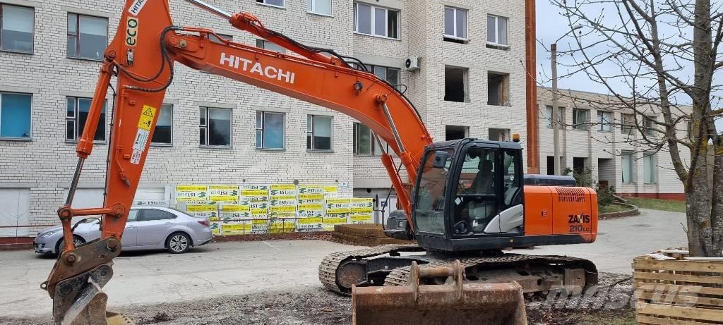 Hitachi ZX 210 LC-5B حفارات زحافة