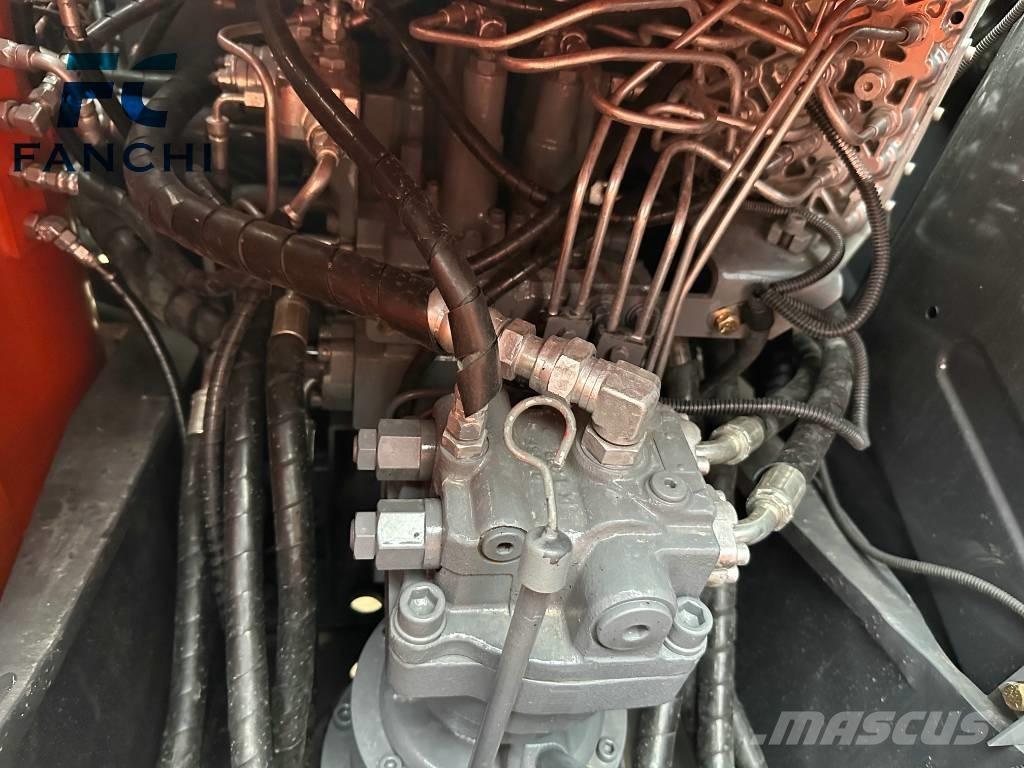 Hitachi ZX 120 حفارات زحافة