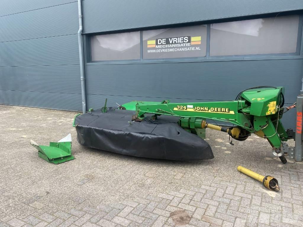 John Deere 324 جزازات