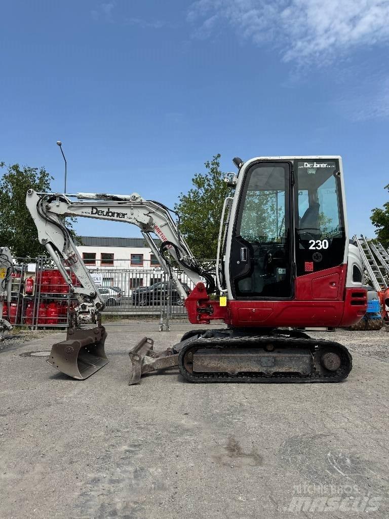 Takeuchi TB 230 حفارات صغيرة أقل من 7 طن (حفارات صغيرة)