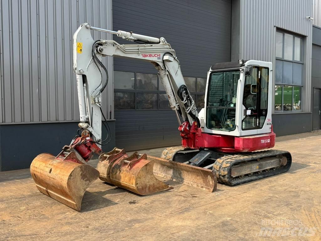 Takeuchi TB153 حفارات خاصة