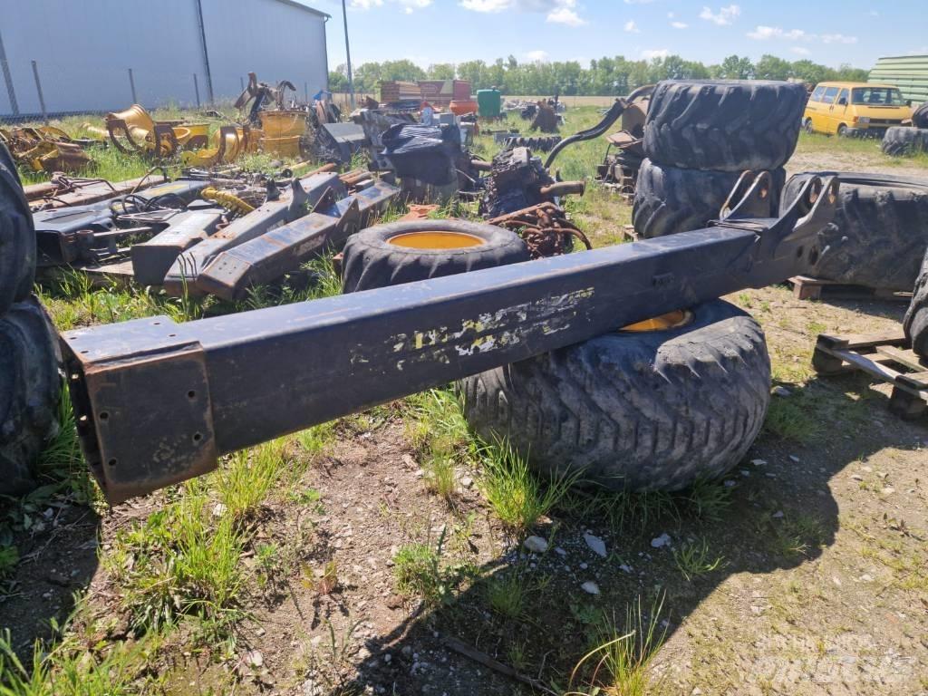 John Deere CH8 1470D رافعات شحن