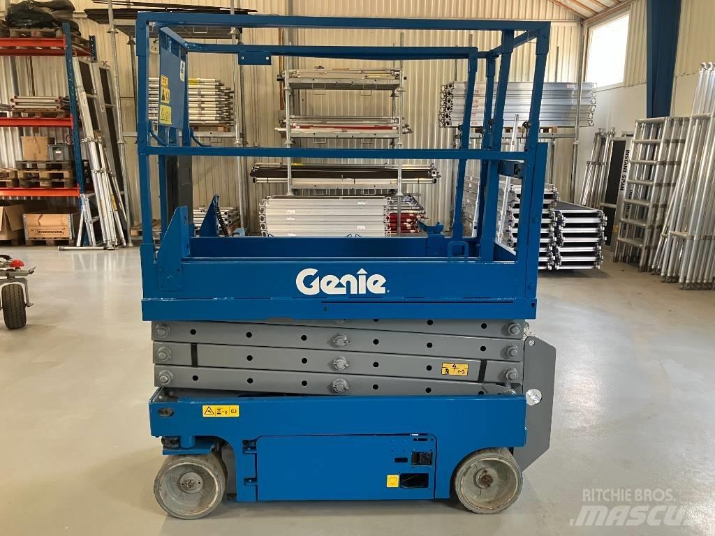Genie GS 1930 رافعات مقصية الشكل