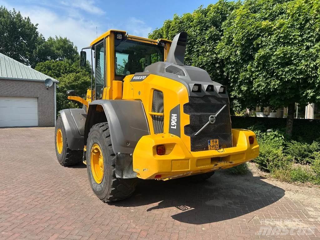 Volvo L90 H لوادر بعجل
