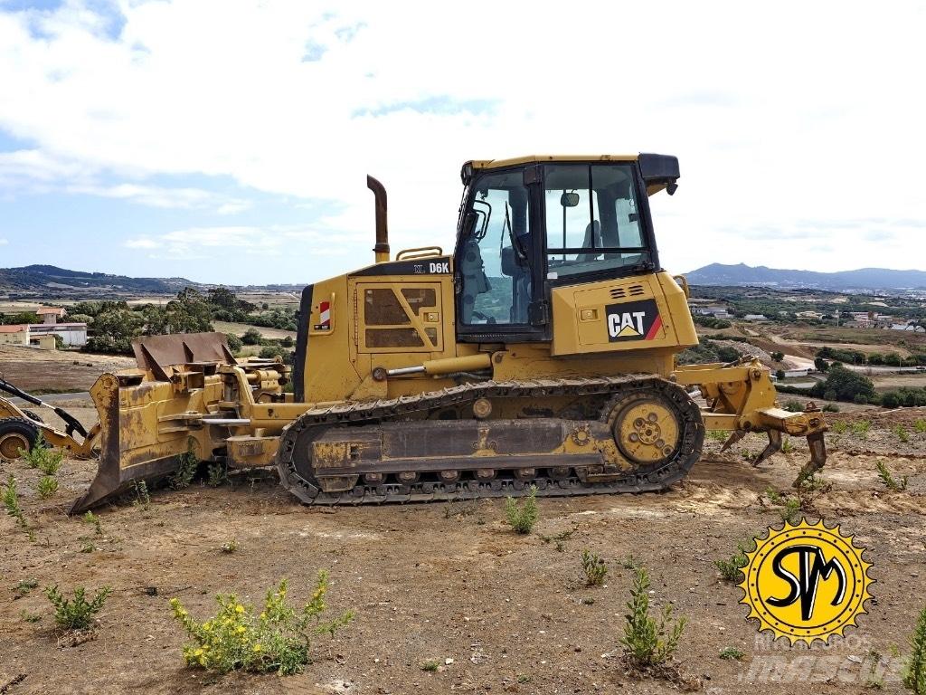 CAT D 6 K XL بلدوزرات مجنزرة