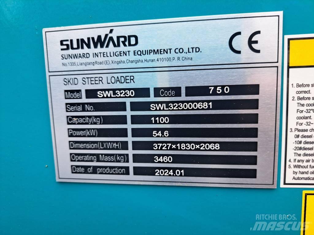 Sunward SWL 3230 لوادر انزلاقية التوجيه