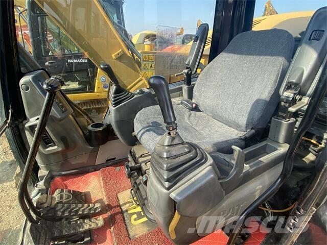 CAT 307D حفارات زحافة