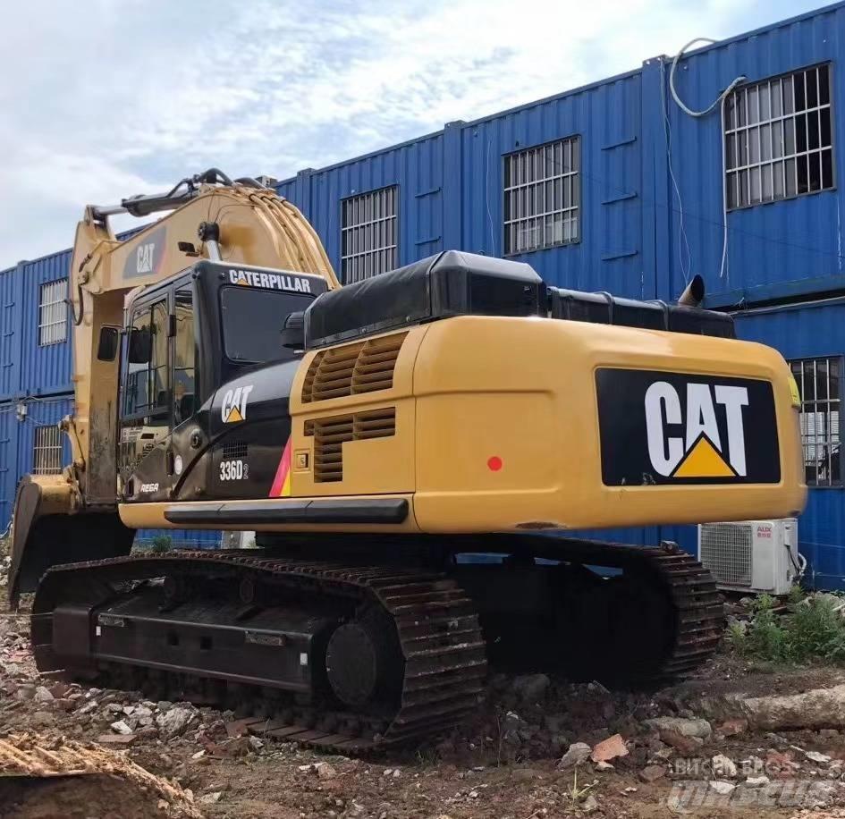 CAT 336 D L حفارات زحافة
