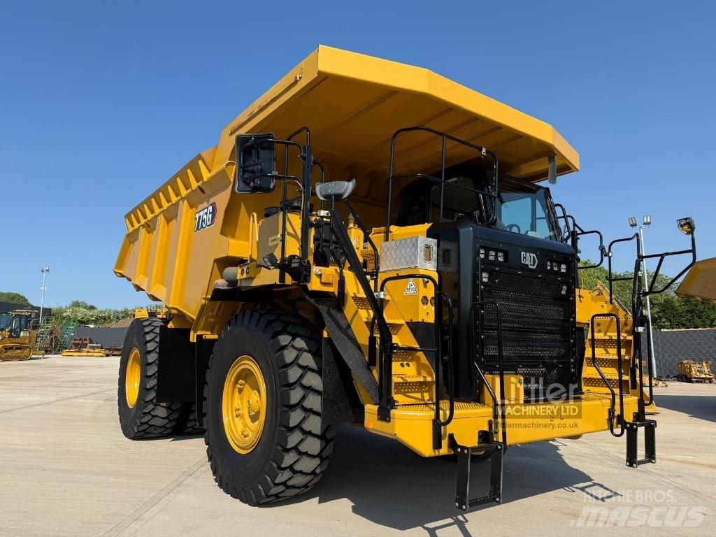 CAT 775 G شاحنات المخلفات الصلبة