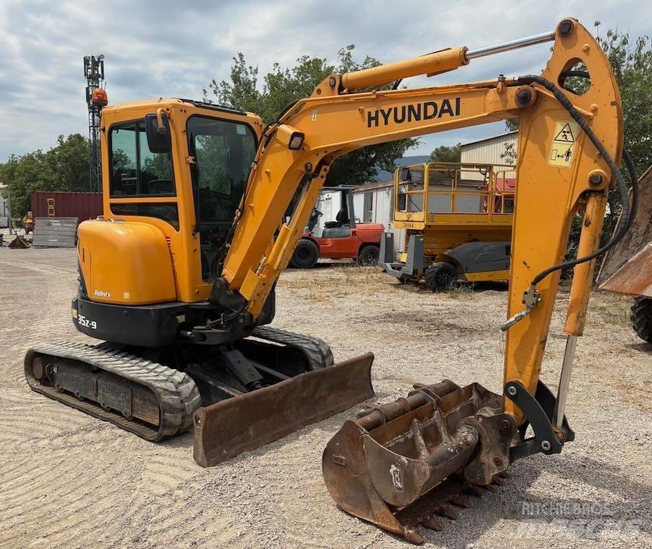 Hyundai R35Z-9 حفارات صغيرة أقل من 7 طن (حفارات صغيرة)