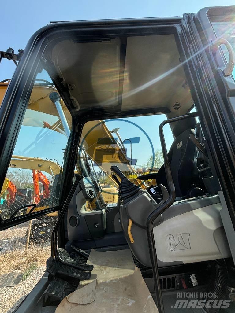CAT 313 D2 GC حفارات زحافة