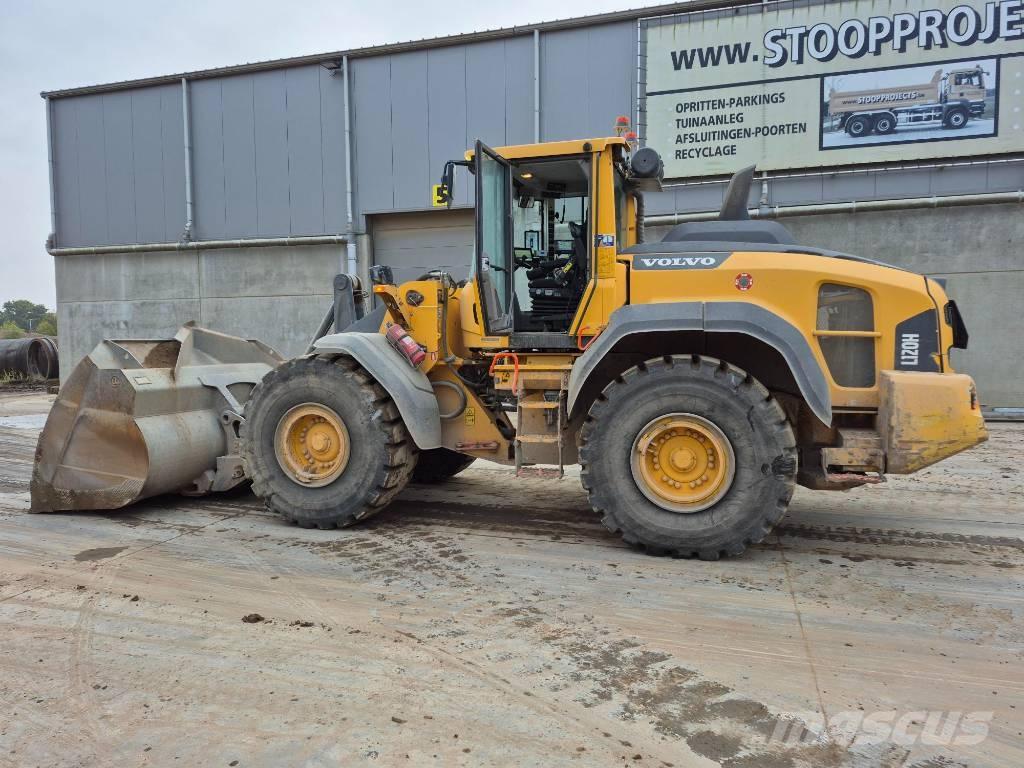 Volvo L 120 H لوادر بعجل