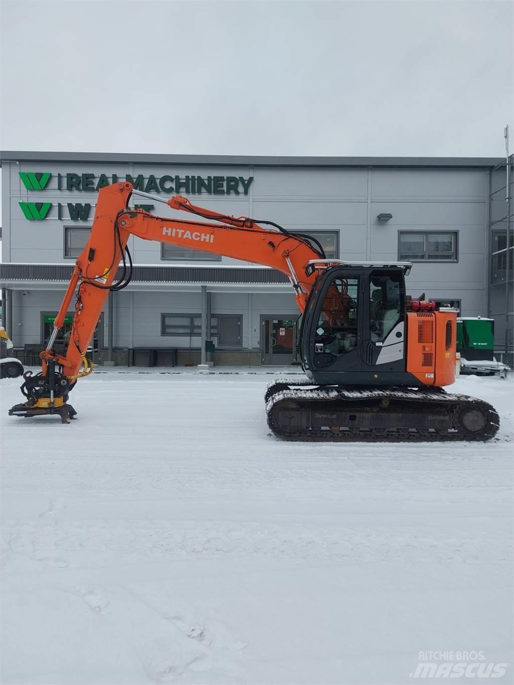 Hitachi ZX135US-5B حفارات زحافة