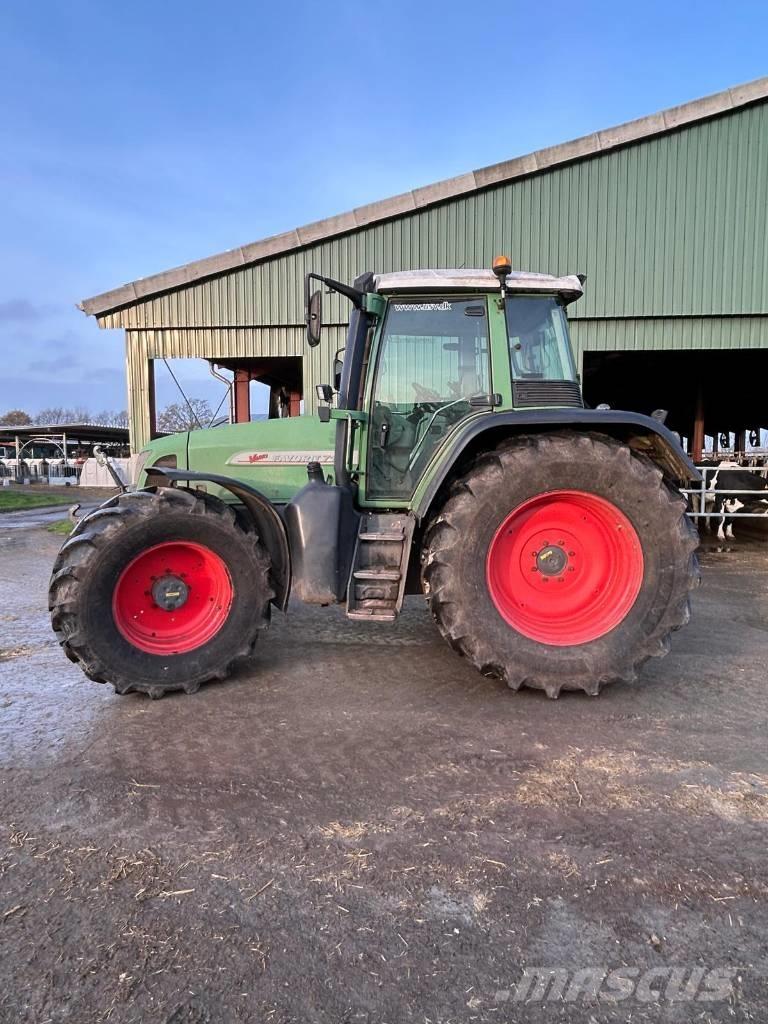Fendt 716 Vario Com1 الجرارات