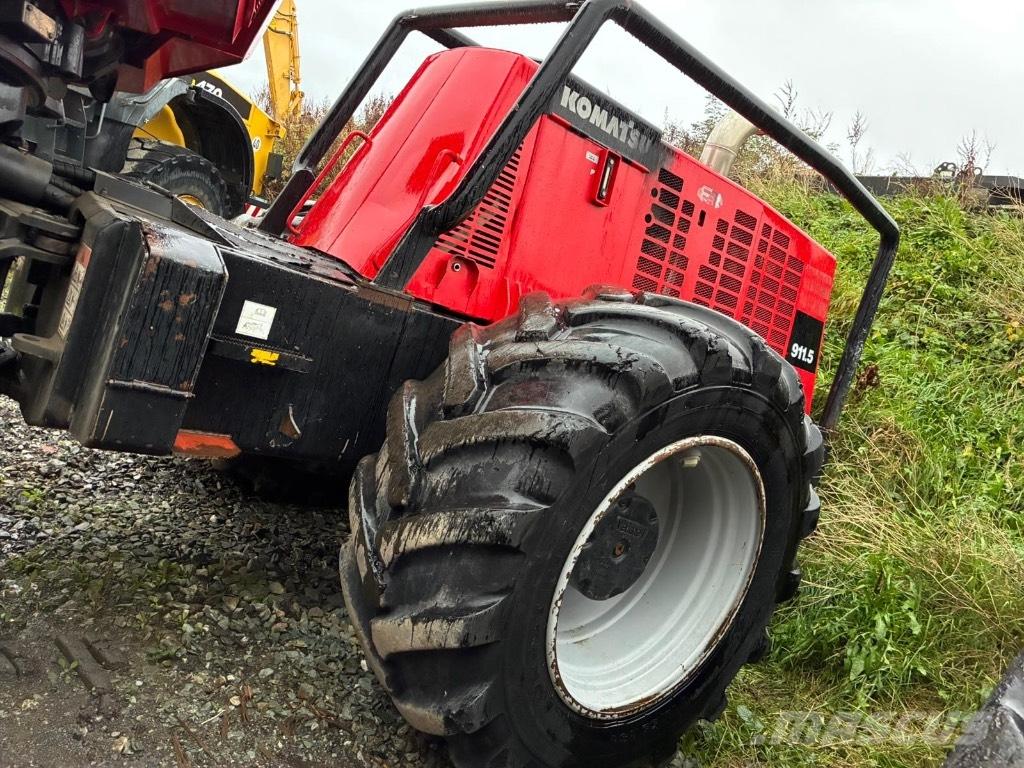 Komatsu 911.5 حصادات