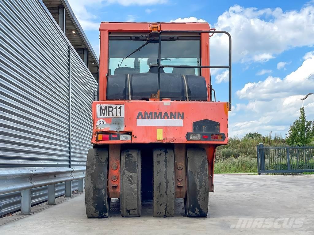 Ammann AP 240 مداحل ذات إطارات هوائية