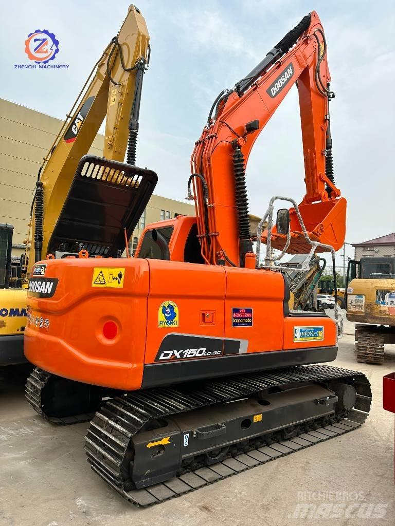 Doosan DX 150 حفارات وسط 7 طن - 12 طن