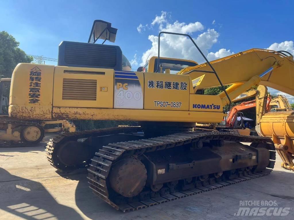 Komatsu PC 400 LC-8 حفارات زحافة
