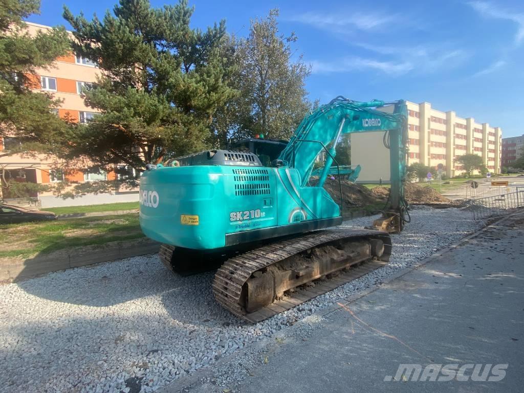 Kobelco SK 210 LC حفارات زحافة