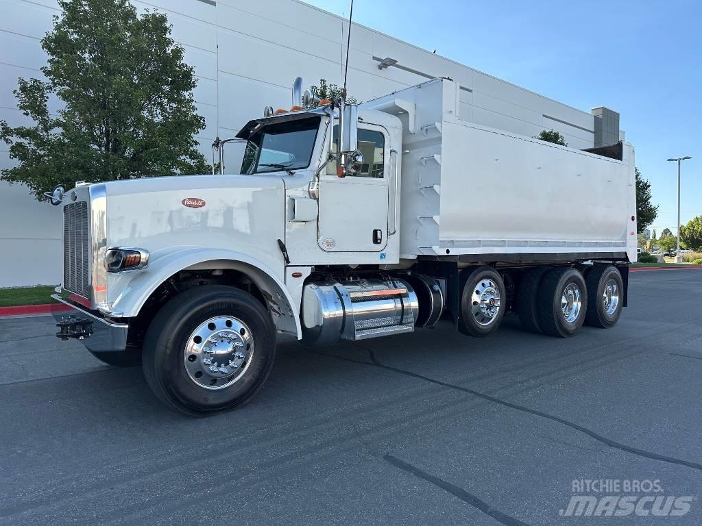 Peterbilt 367 شاحنات قلابة