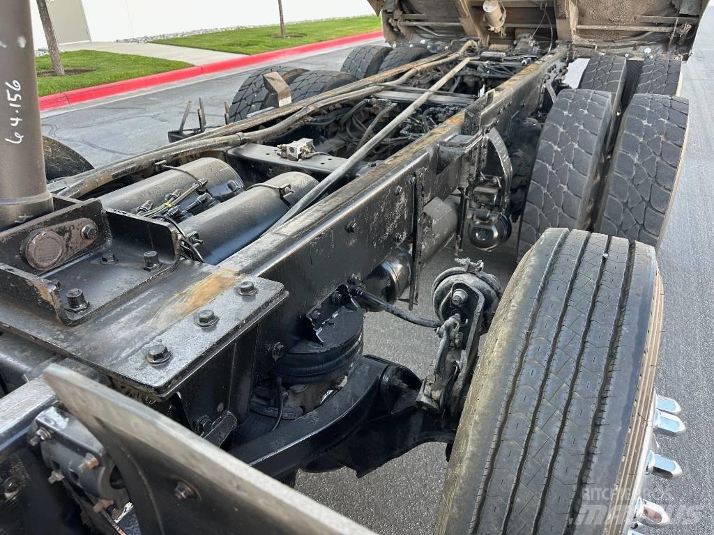 Peterbilt 367 شاحنات قلابة