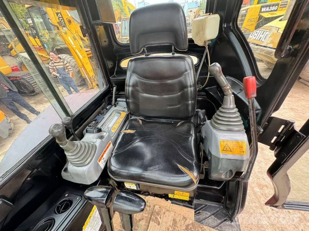 Kubota U 35-3 حفارات صغيرة أقل من 7 طن (حفارات صغيرة)