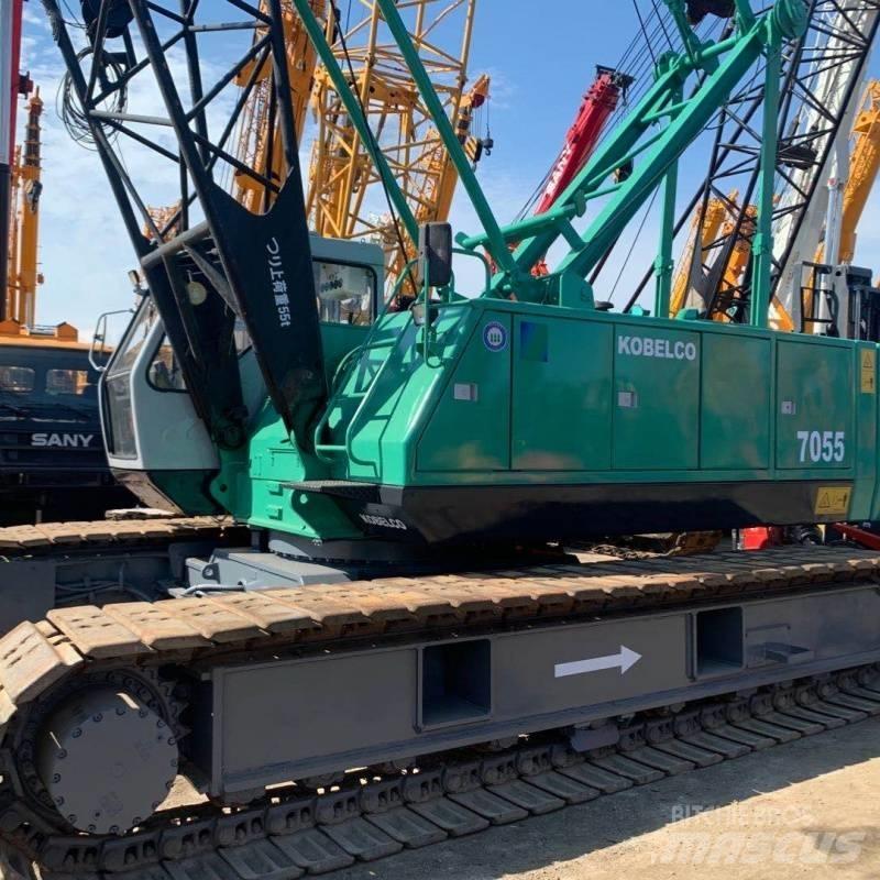 Kobelco 7055 رافعات مجنزرة