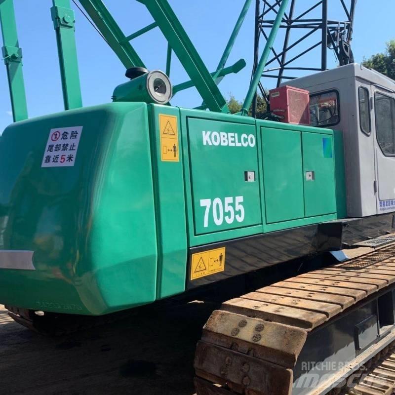 Kobelco 7055 رافعات مجنزرة