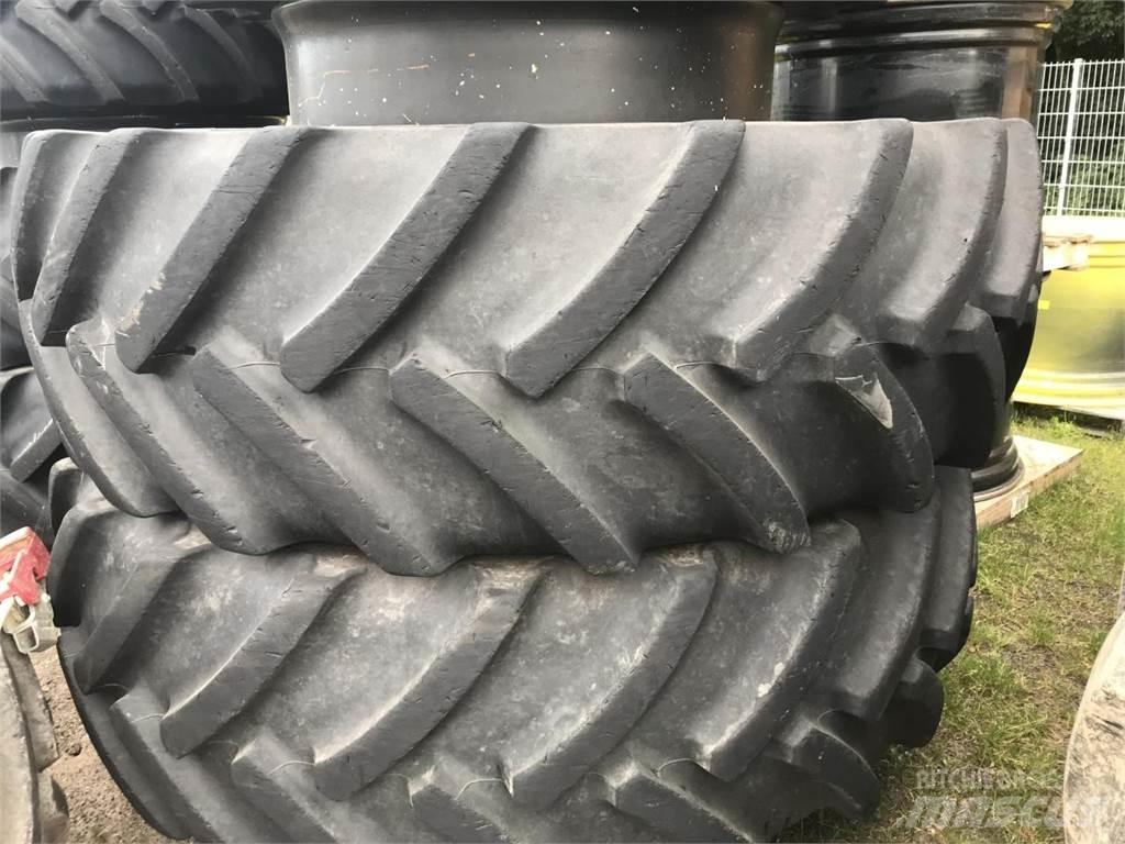 Mitas 680/80R42 الإطارات والعجلات والحافات